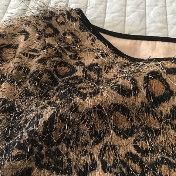 Adorable leopard print top!  Worn once. - Picture 3 of 4
